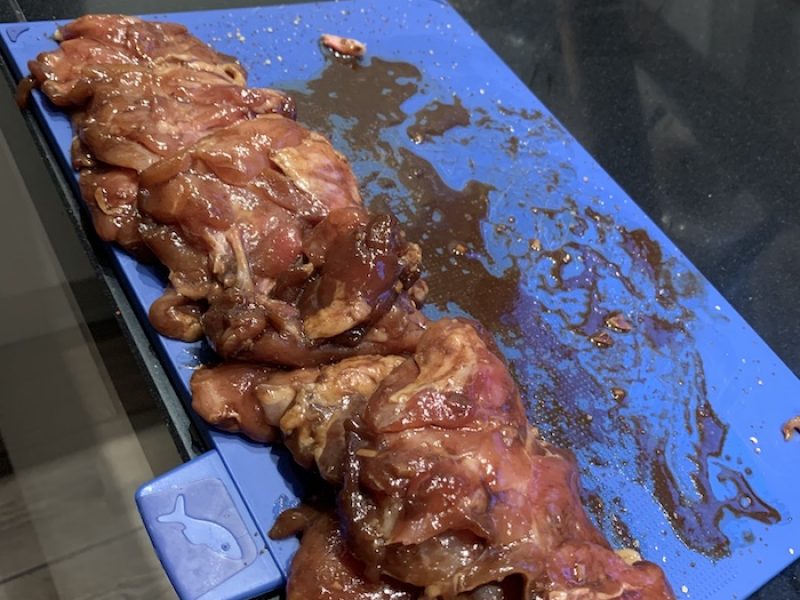 kipdij-filet-in-duck-sauce